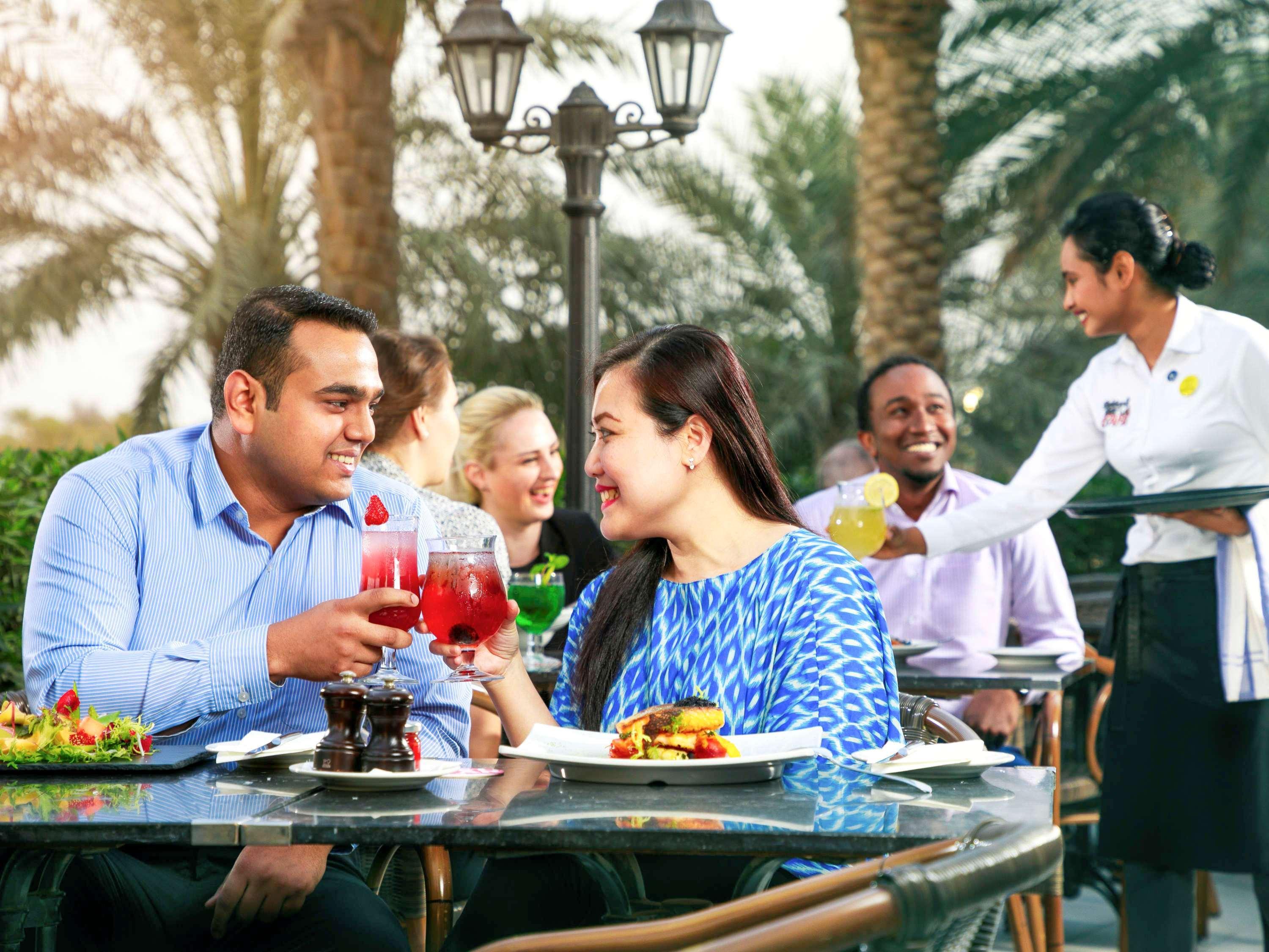 Novotel Abu Dhabi Gate Esterno foto