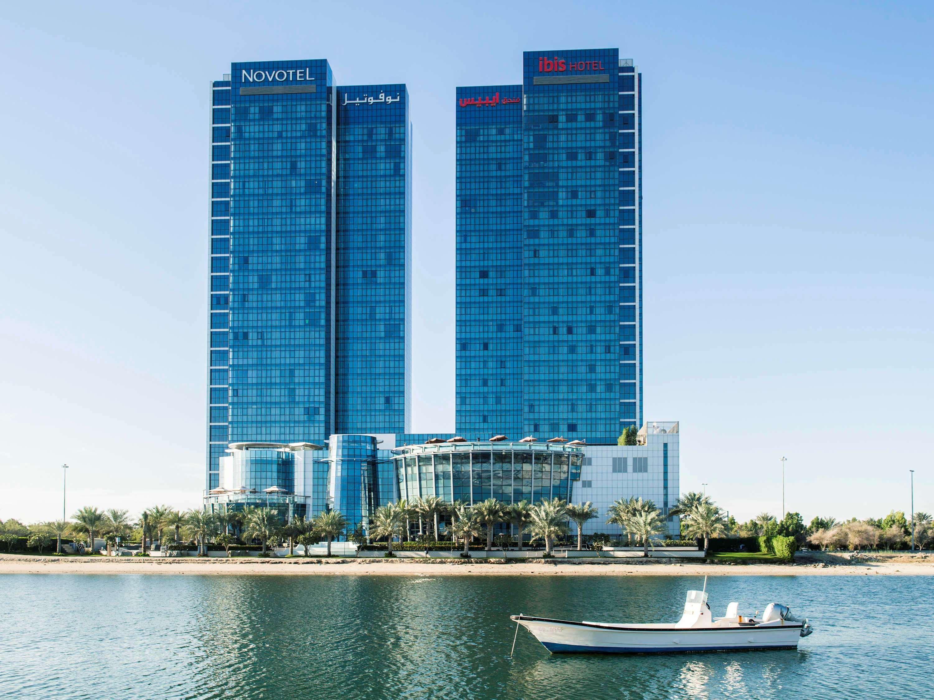 Novotel Abu Dhabi Gate Esterno foto